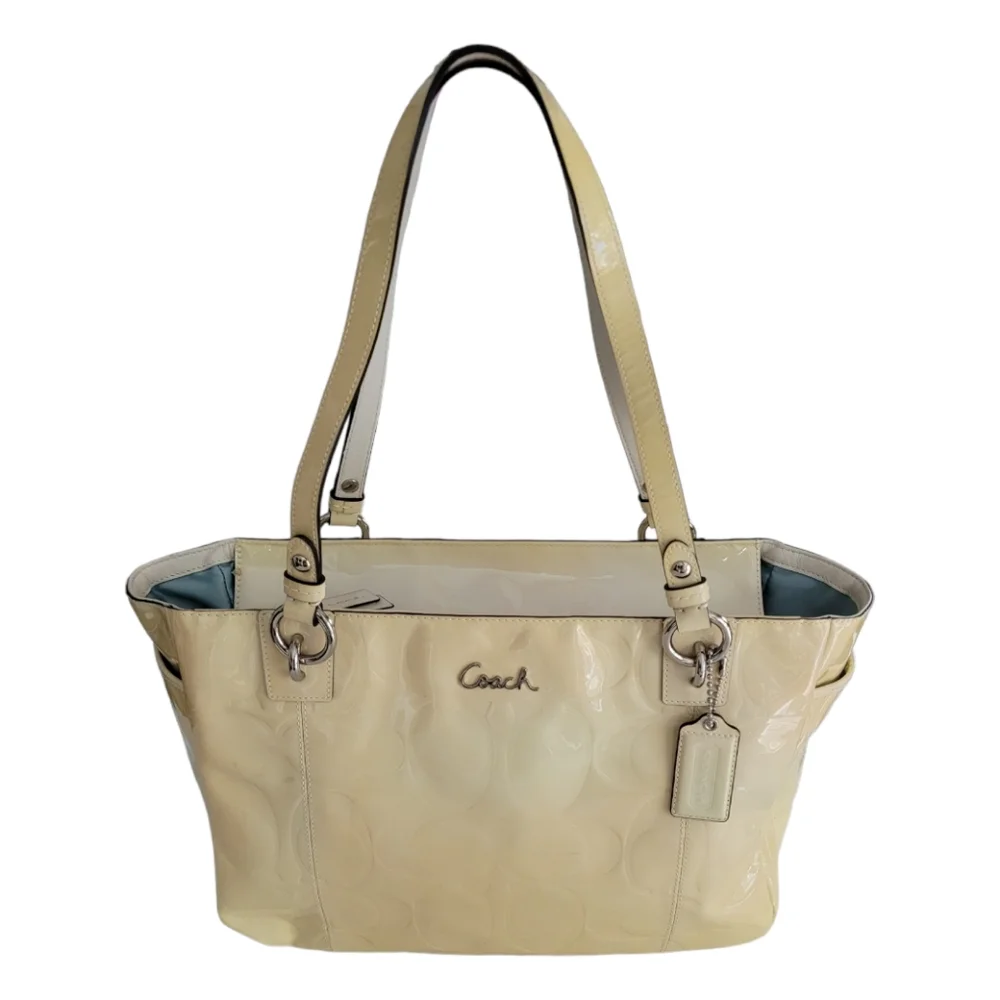 Coach Shoulder bag. Zip closure. - Picture 2 of 15